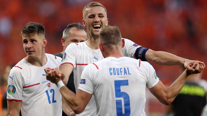 Soi Kèo Anh vs Ukraine 9/9/2024: Tỷ Lệ Châu Á, Dự Đoán Chắc Chắn Tại FB88