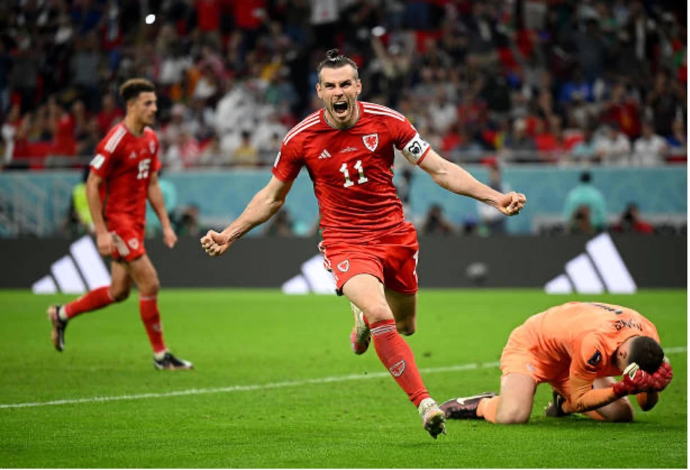 Belarus vs Xứ Wales: Xứ Wales Đại Thắng 5-1, Bale Chói Sáng Trận Thứ 100