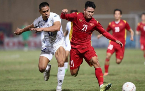 Adelaide vs Brisbane: Giá vé, thông tin sân vận động, cách mua vé!