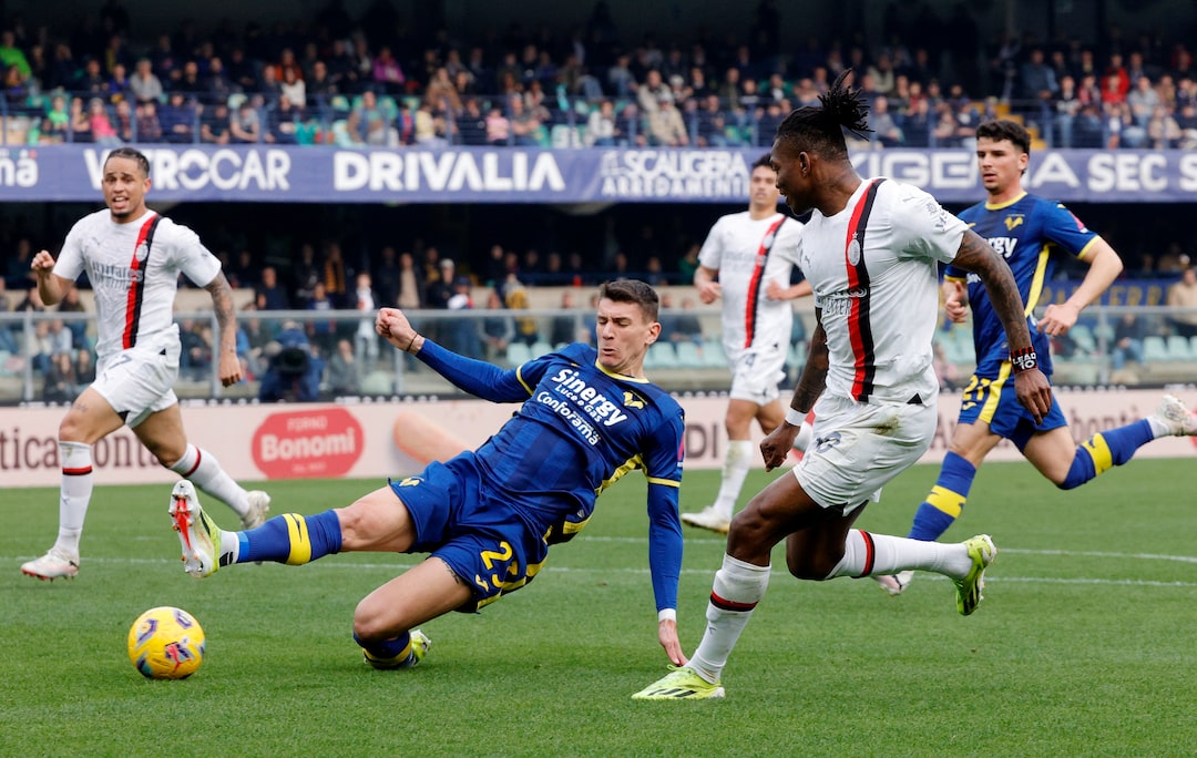 AC Milan đấu với Hellas Verona: Trận cầu đỉnh cao, xem ở đâu?