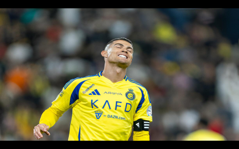 Al Nassr vs Shabab Al Ahli: Ronaldo ra sân, quyết chiến vòng loại C1!