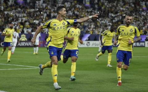 Al Nassr đấu với Benfica: Ronaldo có ra sân, ghi bàn không?