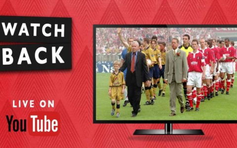 So sánh các trang web xem trực tiếp Ajax vs PSV: Ưu nhược điểm bạn cần biết!