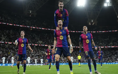 Xem Alaves vs Almeria ở đâu? Kênh phát sóng trực tiếp, bình luận chi tiết!