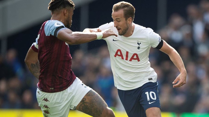 Soi kèo Aston Villa vs Tot: Dự đoán chuyên gia cho trận cầu hấp dẫn này.