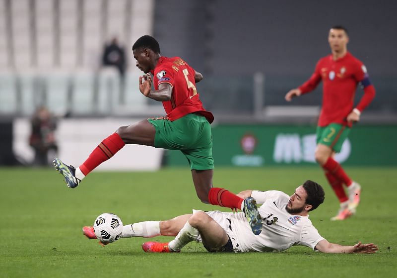 Azerbaijan vs Bồ Đào Nha trực tiếp kênh nào? Xem ở đâu nét căng nhất.