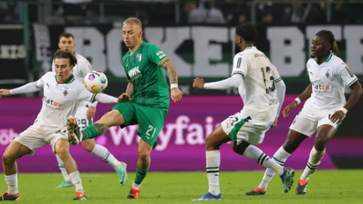 Trận Augsburg vs Monchengladbach ai thắng? Chuyên gia mách nước soi kèo cực hay.