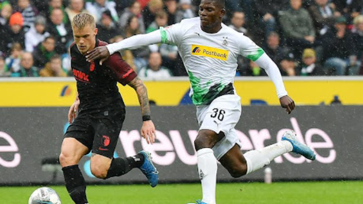 Trận Augsburg vs Monchengladbach ai thắng? Chuyên gia mách nước soi kèo cực hay.