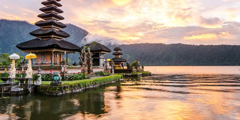 So sánh Bali vs Indonesia: Chỗ nào du lịch vui hơn, tiết kiệm hơn cho bạn?